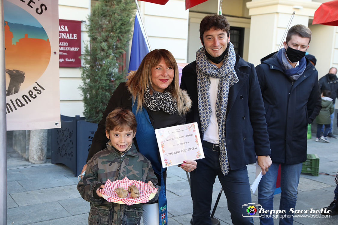VBS_6036 - 10.ma Fiera Nazionale del Tartufo e Fiera dei Santi.jpg